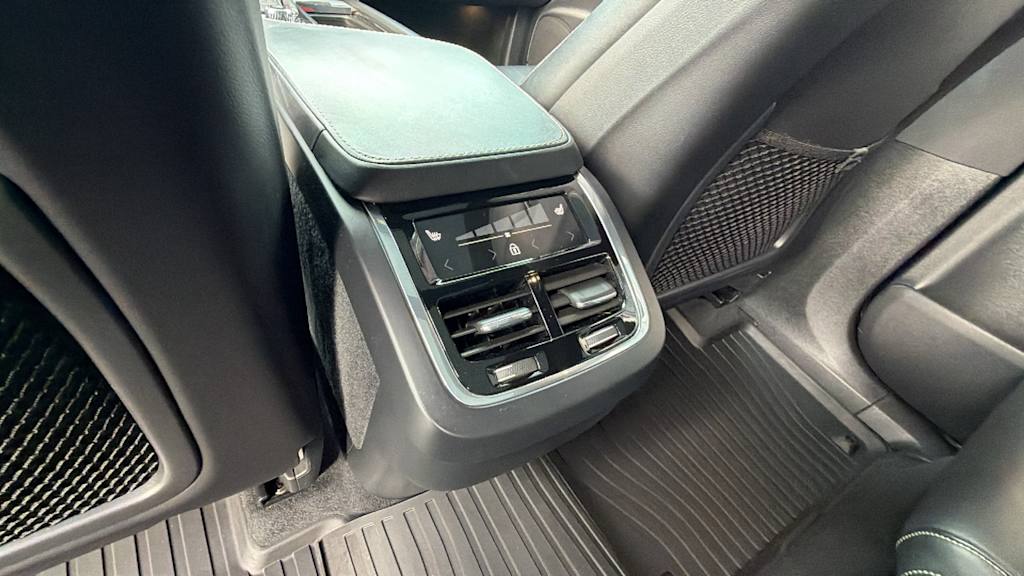 Thumbnail: 2020 Volvo XC90 - 29