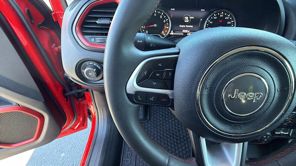 Thumbnail: 2023 Jeep Renegade - 24