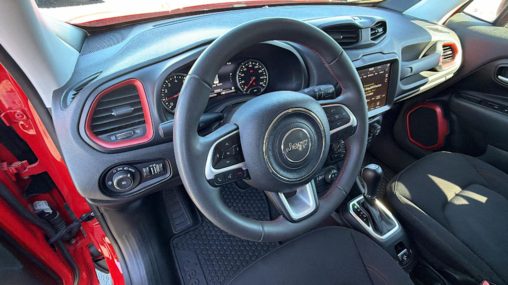 Thumbnail: 2023 Jeep Renegade - 2