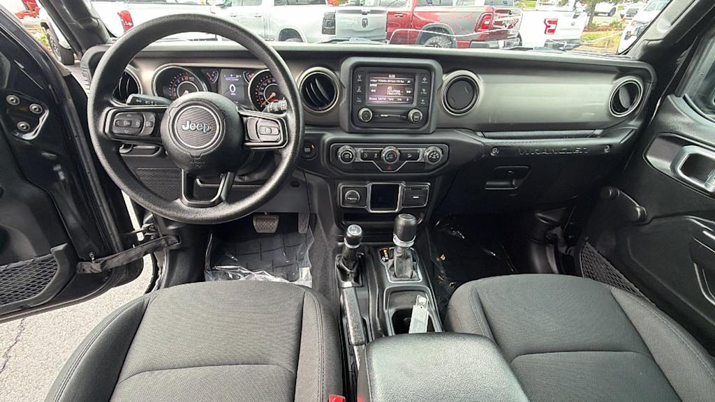 Thumbnail: 2021 Jeep Wrangler - 30