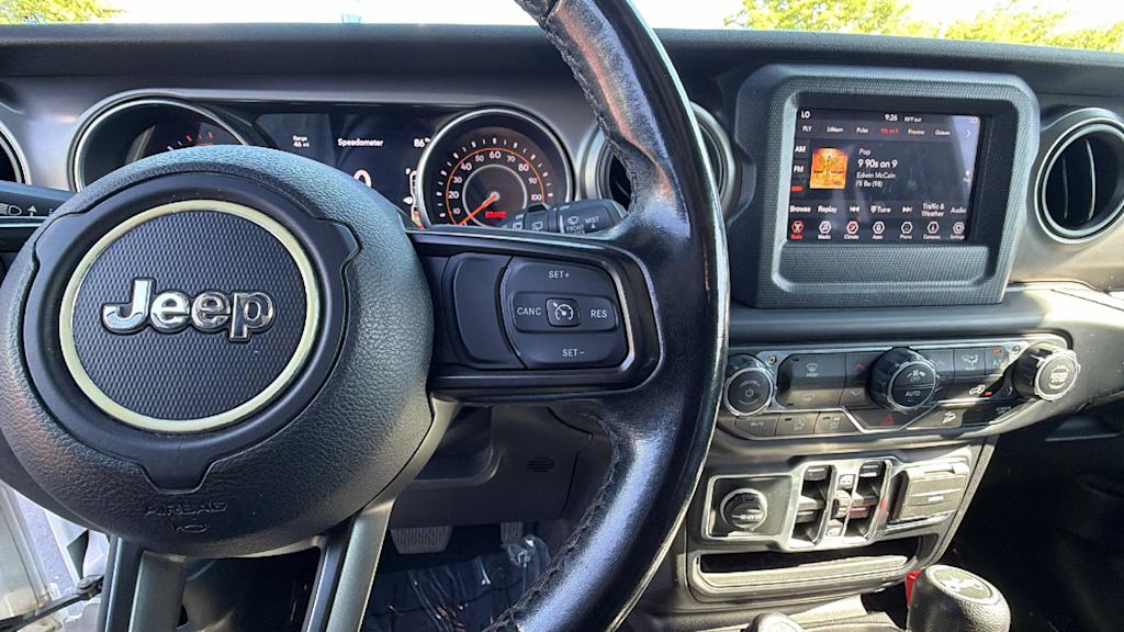 Thumbnail: 2019 Jeep Wrangler - 13