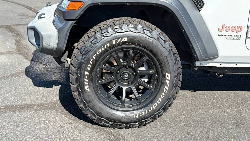 Thumbnail: 2019 Jeep Wrangler - 8