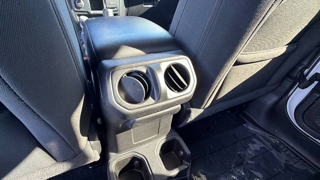 Thumbnail: 2021 Jeep Wrangler - 30