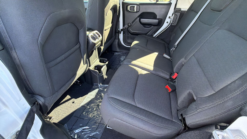 Thumbnail: 2021 Jeep Wrangler - 12