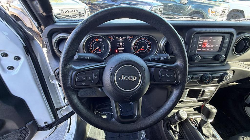 Thumbnail: 2021 Jeep Wrangler - 9