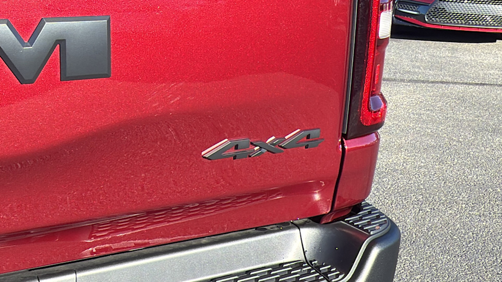 Thumbnail: 2025 RAM 1500 - 33