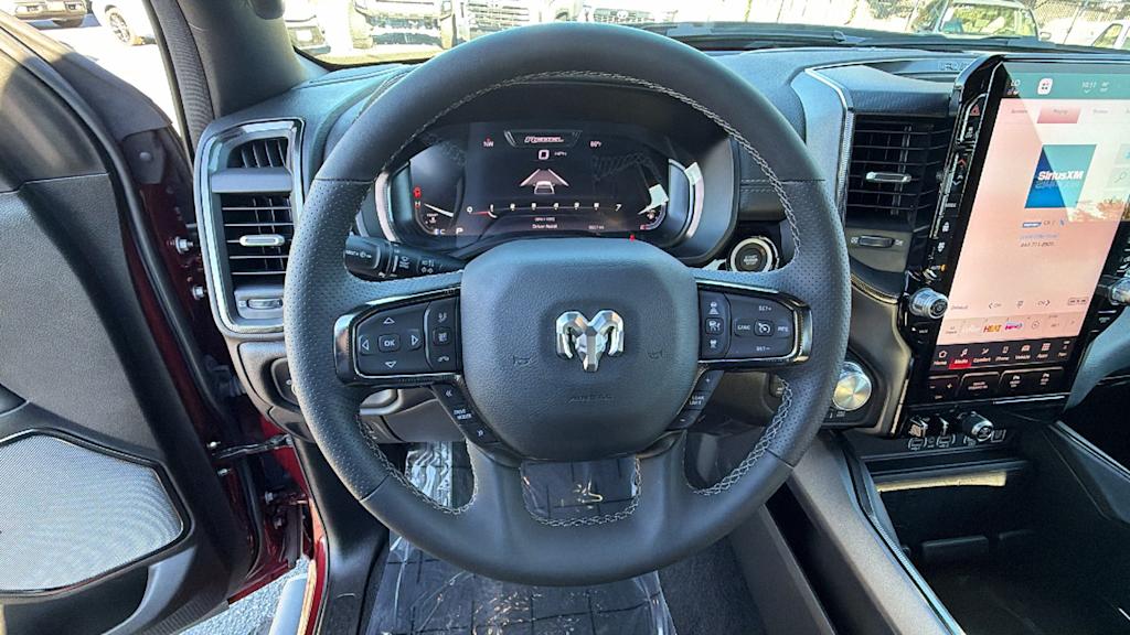 Thumbnail: 2025 RAM 1500 - 9