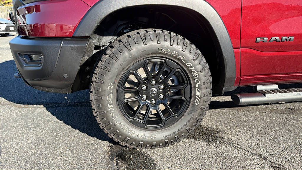 Thumbnail: 2025 RAM 1500 - 8