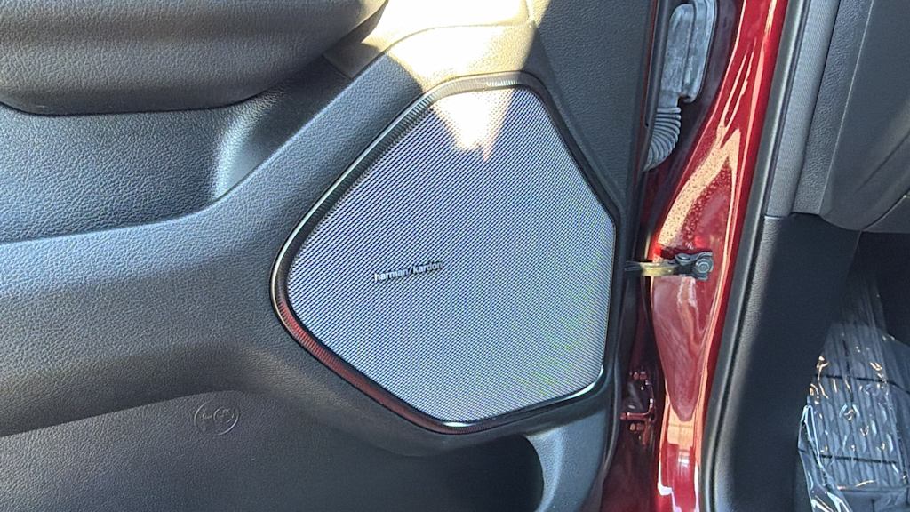 Thumbnail: 2025 RAM 1500 - 35