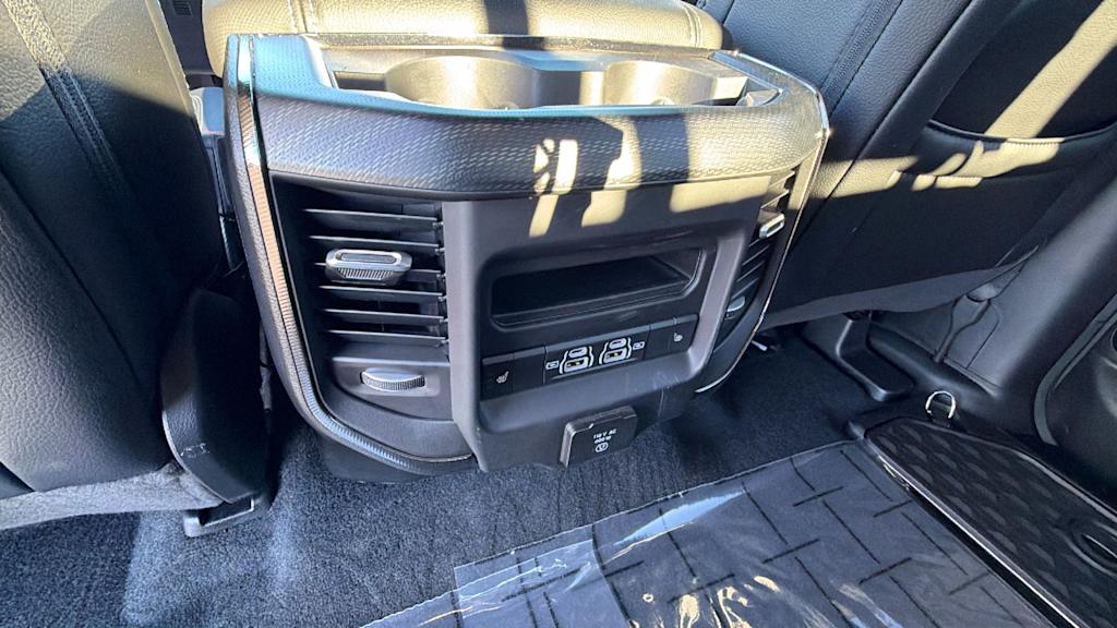 Thumbnail: 2025 RAM 1500 - 29