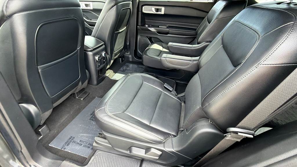 Thumbnail: 2020 Ford Explorer - 12