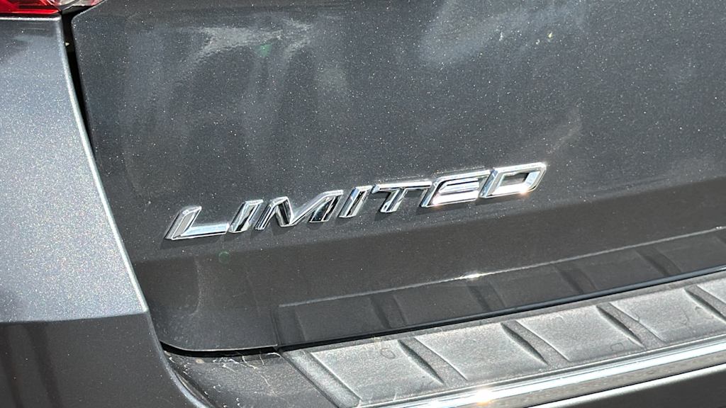 Thumbnail: 2020 Ford Explorer - 7