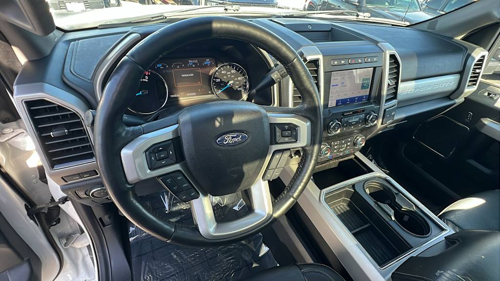 2021 Ford F-250 Lariat 2