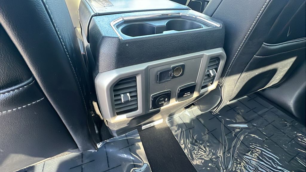 2021 Ford F-250 Lariat 28