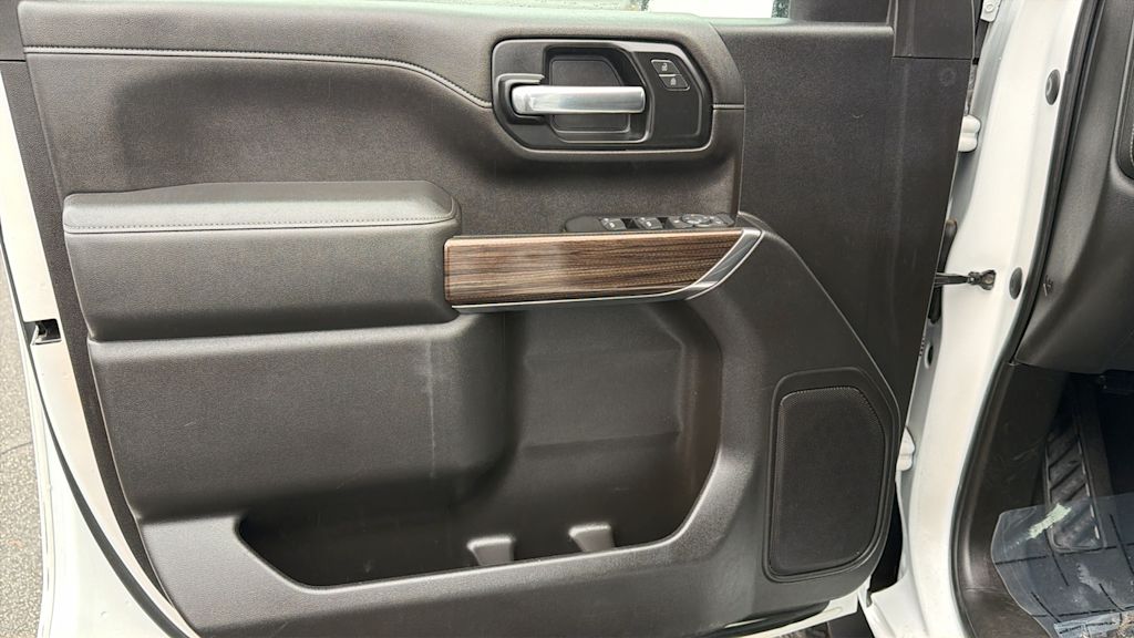 Thumbnail: 2020 Chevrolet Silverado 2500 - 27