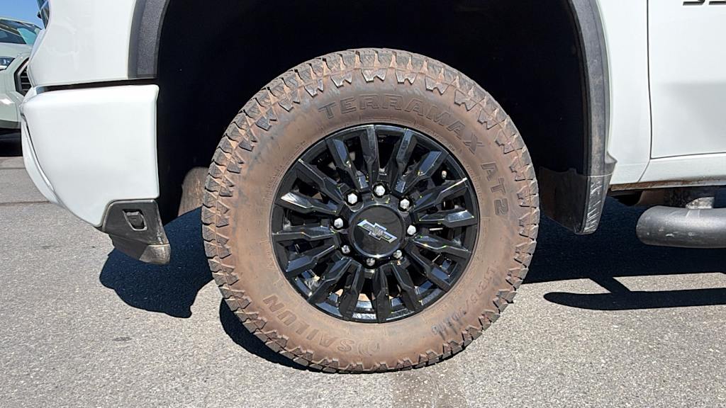 Thumbnail: 2024 Chevrolet Silverado 3500 - 7
