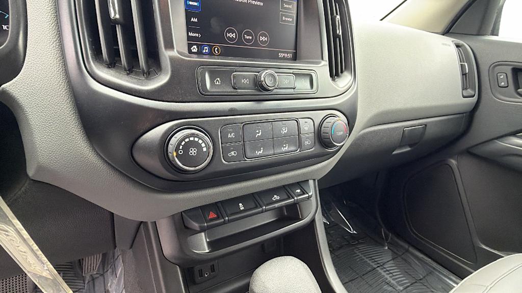 Thumbnail: 2022 Chevrolet Colorado - 14