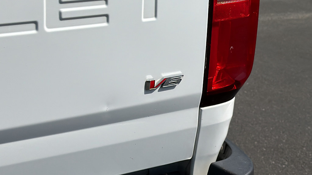 Thumbnail: 2022 Chevrolet Colorado - 7