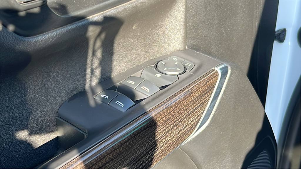 Thumbnail: 2021 Chevrolet Silverado 1500 - 7