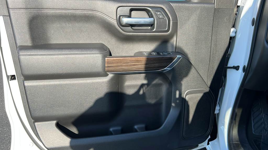 Thumbnail: 2021 Chevrolet Silverado 1500 - 28