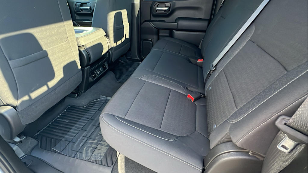 Thumbnail: 2021 Chevrolet Silverado 1500 - 12