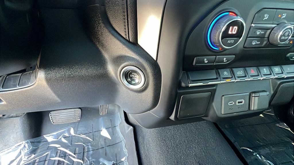 Thumbnail: 2022 Chevrolet Silverado 1500 - 24