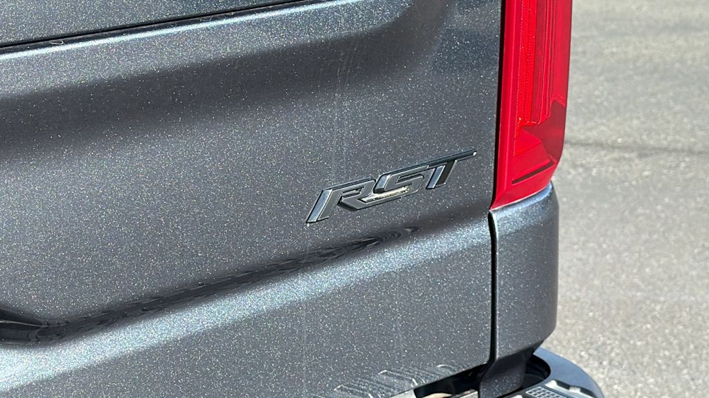 Thumbnail: 2022 Chevrolet Silverado 1500 - 30