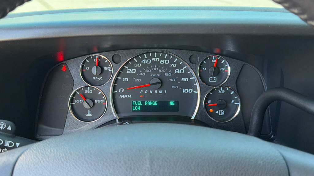 Thumbnail: 2023 Chevrolet Express - 14