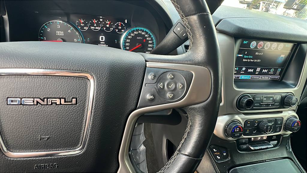 Thumbnail: 2017 GMC Yukon - 26