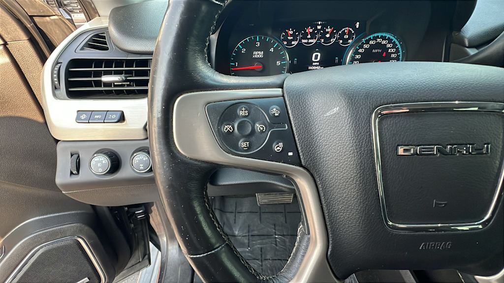 Thumbnail: 2017 GMC Yukon - 25