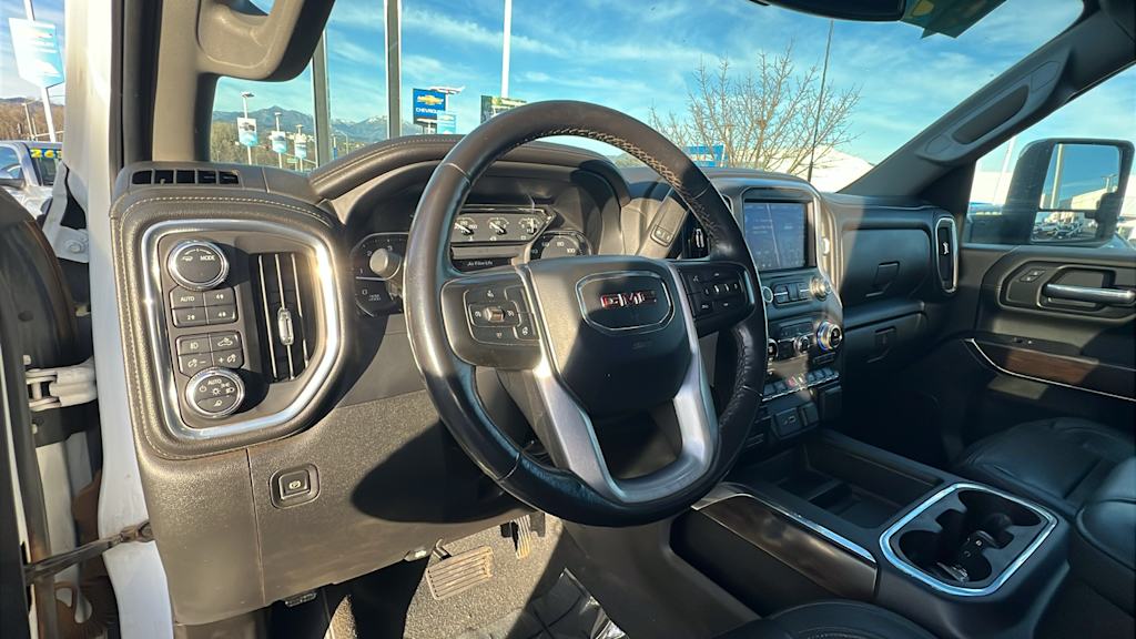 2021 GMC Sierra 2500 SLT 2