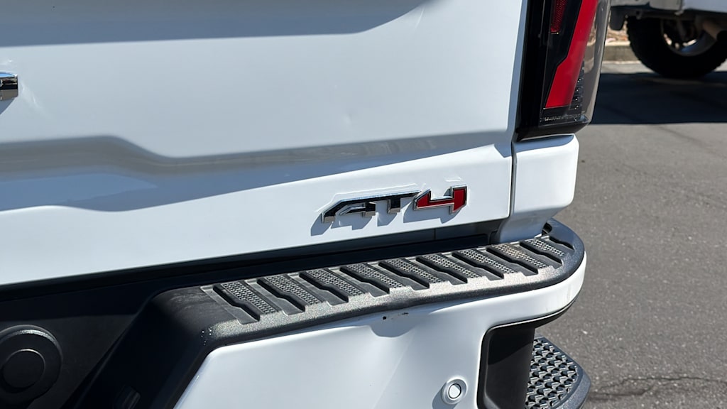 Thumbnail: 2024 GMC Sierra 2500 - 7