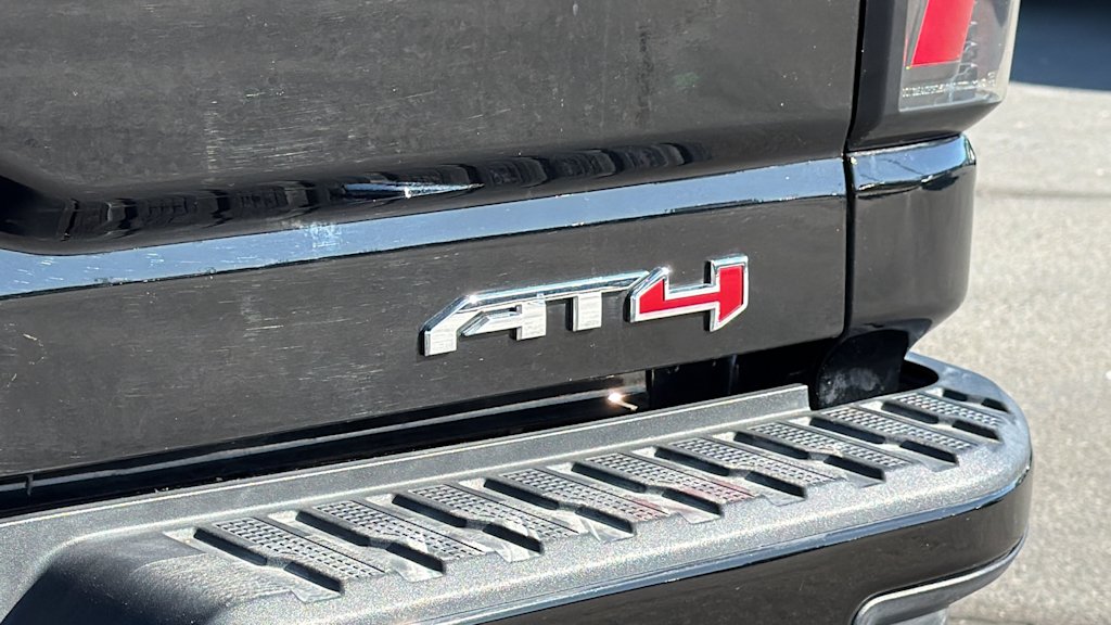 Thumbnail: 2024 GMC Sierra 2500 - 7