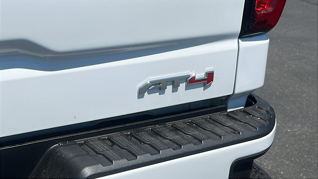 Thumbnail: 2023 GMC Sierra 1500 - 31