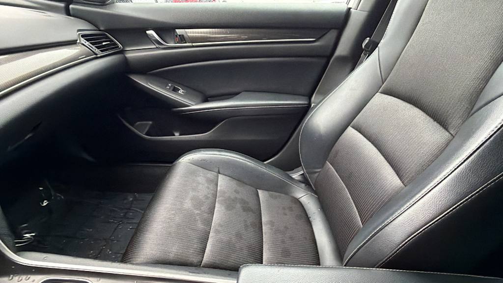 Thumbnail: 2018 Honda Accord - 10