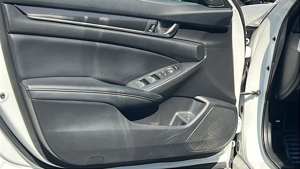 Thumbnail: 2019 Honda Accord - 29