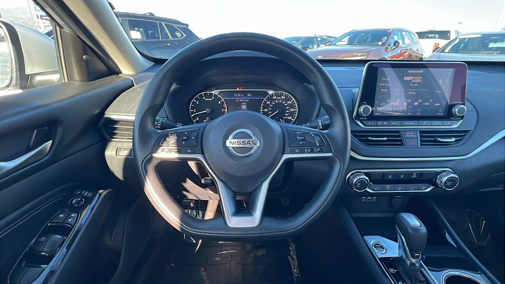 2021 Nissan Altima SV 12