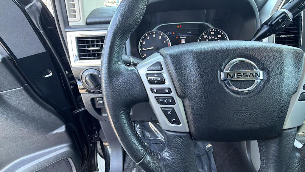 2020 Nissan Titan SV - Photo 22