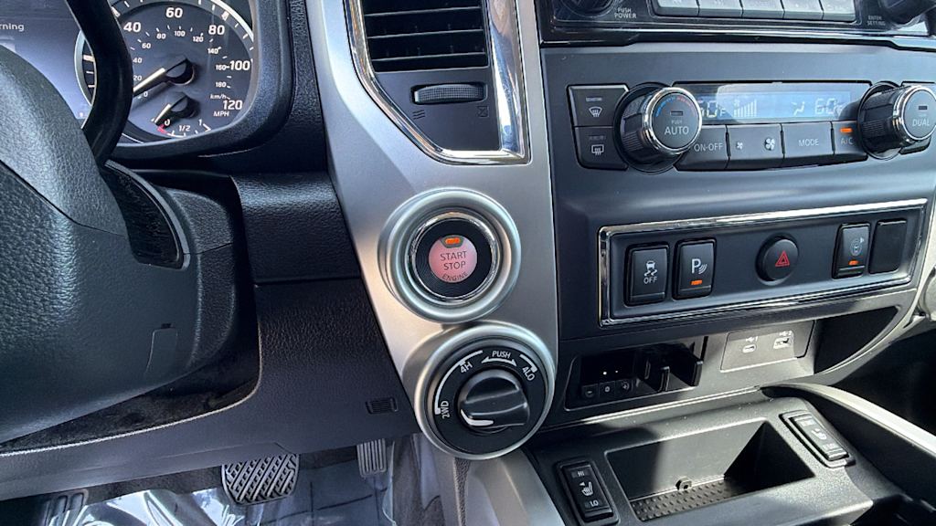 2020 Nissan Titan SV - Photo 13