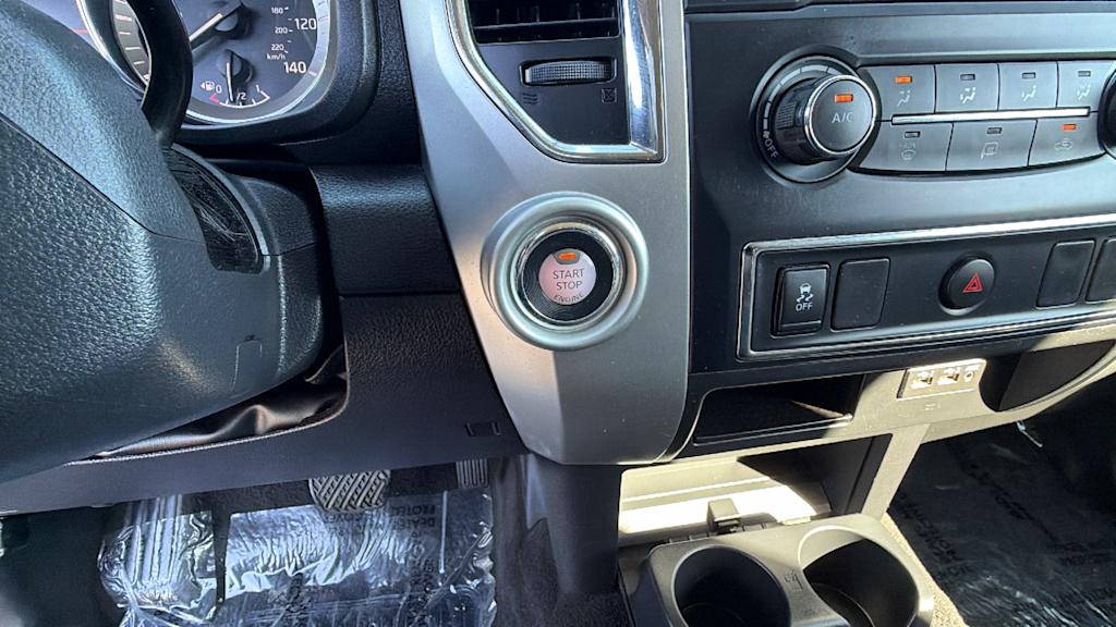 Thumbnail: 2019 Nissan Titan - 15