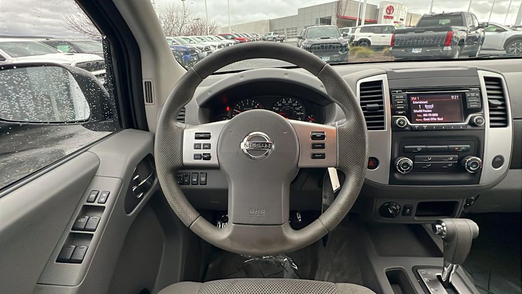 2018 Nissan Frontier SV 14