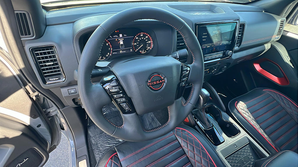 2023 Nissan Frontier PRO-4X 2