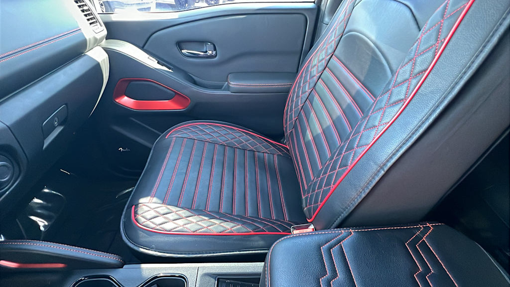 2023 Nissan Frontier PRO-4X 11