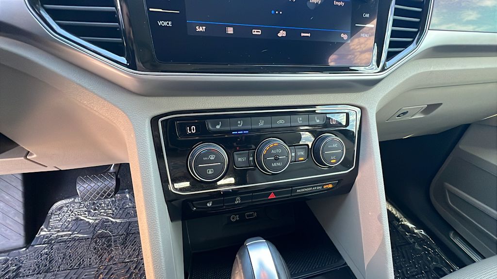 Thumbnail: 2019 Volkswagen Atlas - 23