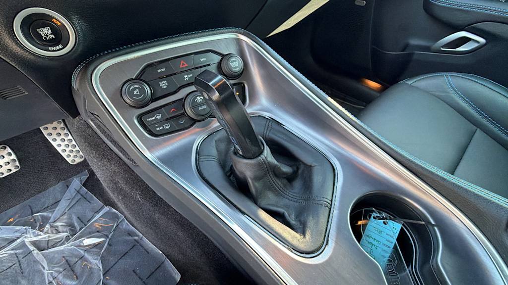Thumbnail: 2015 Dodge Challenger - 14