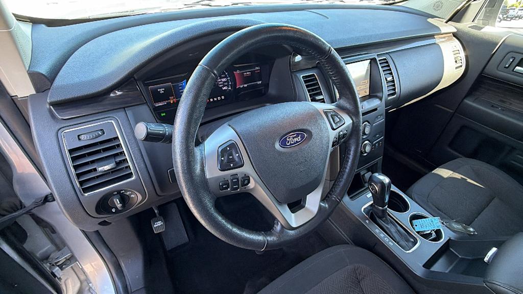 Thumbnail: 2019 Ford Flex - 2