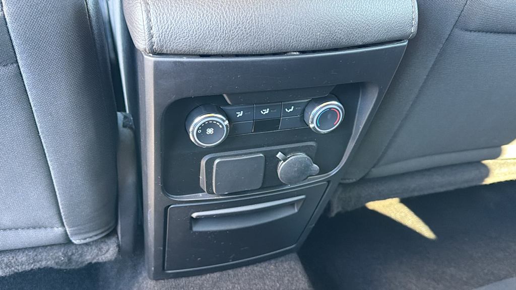 Thumbnail: 2019 Ford Flex - 28