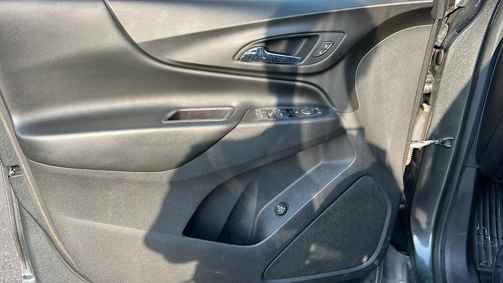 Thumbnail: 2018 Chevrolet Equinox - 29