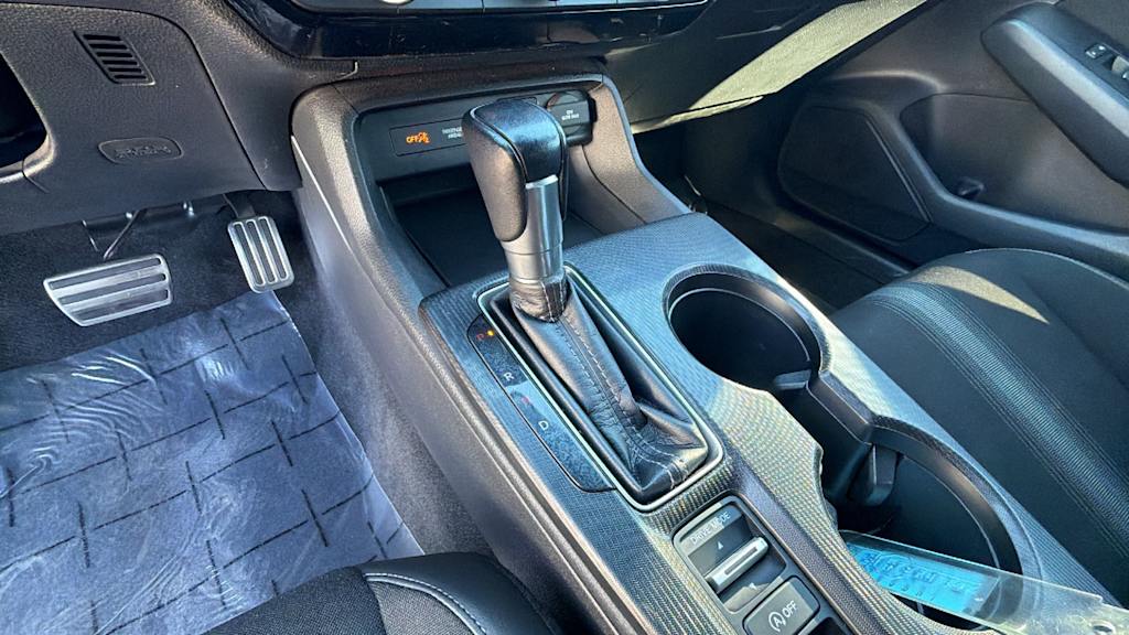 Thumbnail: 2022 Honda Civic - 16