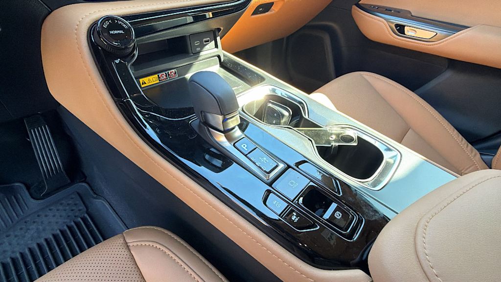 Thumbnail: 2026 Lexus ES - 15